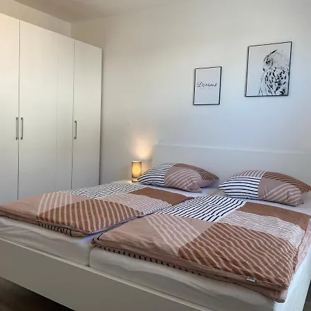 2606 - Strandwiese 18